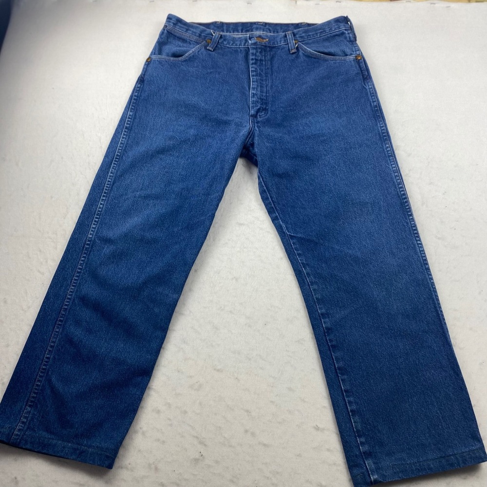 Vintage Wrangler 13MWZPW Jeans Mens 34x32 USA‎ Blue Denim Measured 33x25.5
